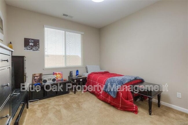 Building Photo - 3299 Sespe Creek Way