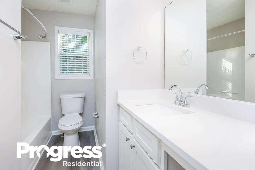 Building Photo - 5965 Tallant Dr