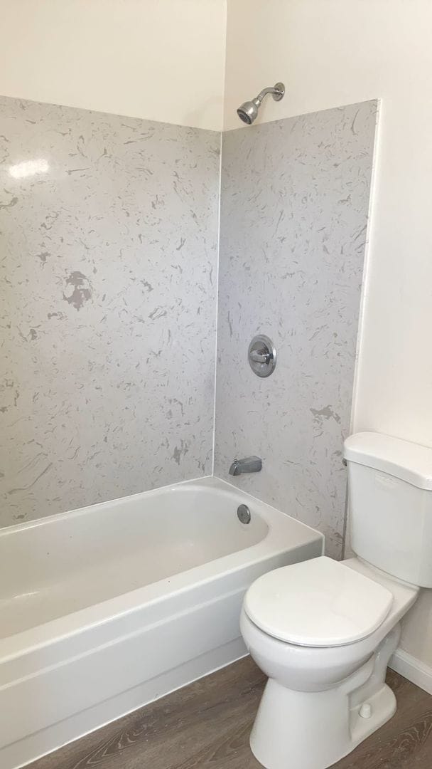 Building Photo - 537 Nevin Ave