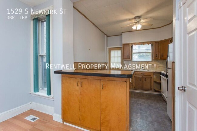 Building Photo - 1529 S Newkirk St