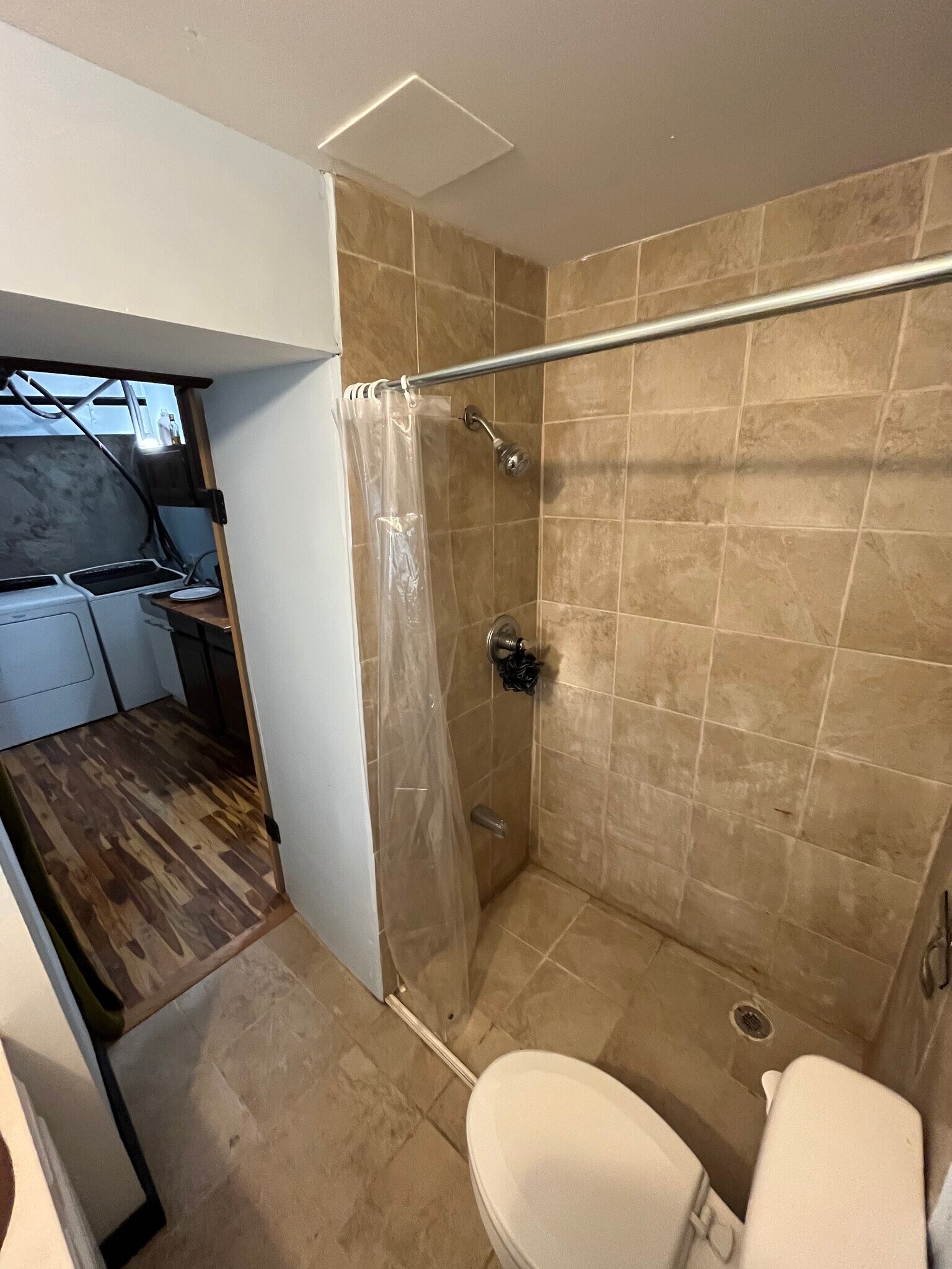 Building Photo - 2177 Sohn St