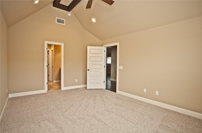 Building Photo - 3210 SW Stonepoint Ave