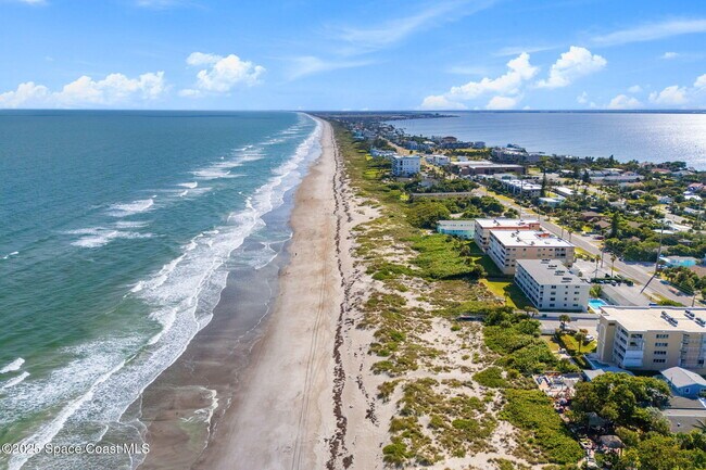 Building Photo - 1493 S Atlantic Ave