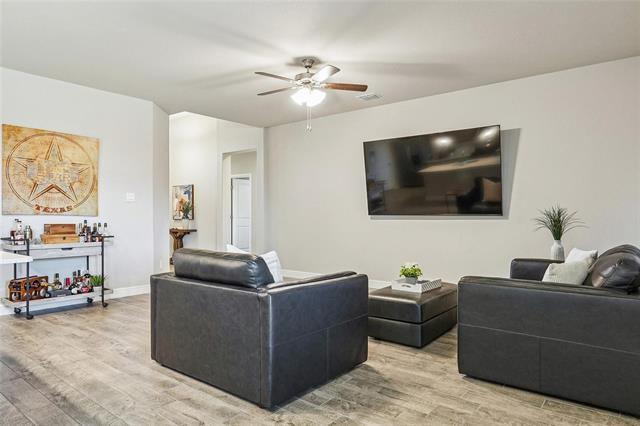 Building Photo - 1125 Southwark Dr