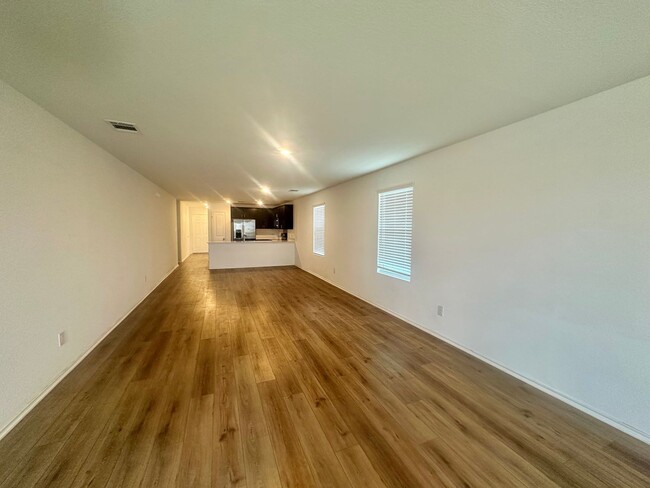 Building Photo - 109 Hasty Heart Ct