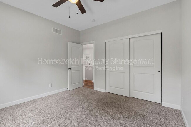 Building Photo - 31873 Tea Olive Dr