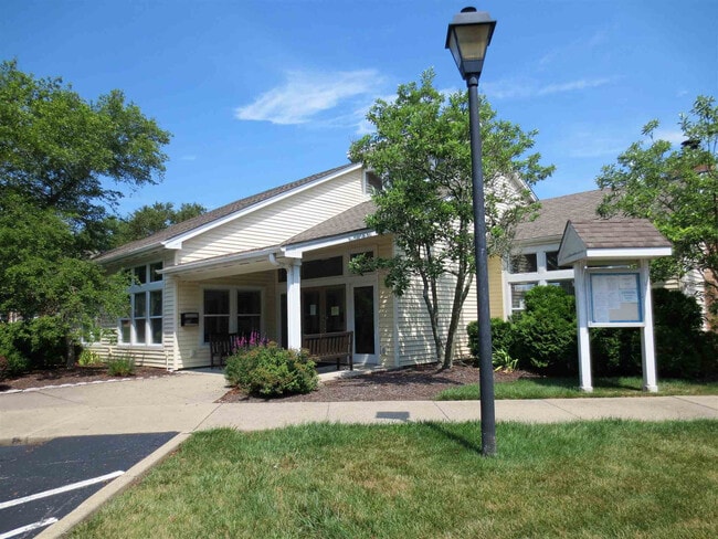 Building Photo - 34 Rio Grande Cir