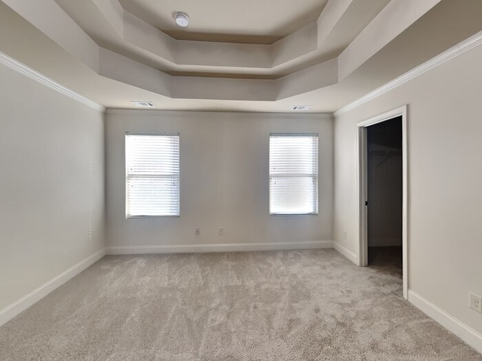 Building Photo - 180 Kubol Dr