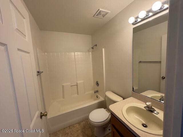 Building Photo - 2244 Bayhill Dr