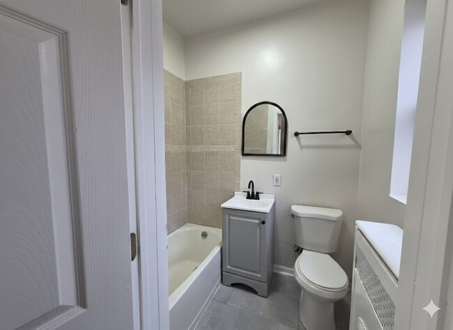 Building Photo - 6830 S South Shore Dr