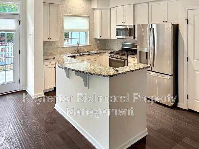 Building Photo - 8916 Ringview Dr