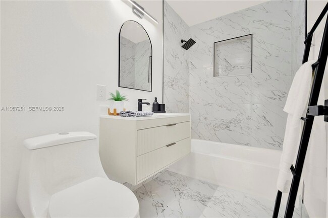 Building Photo - 51 NE 56th Ct