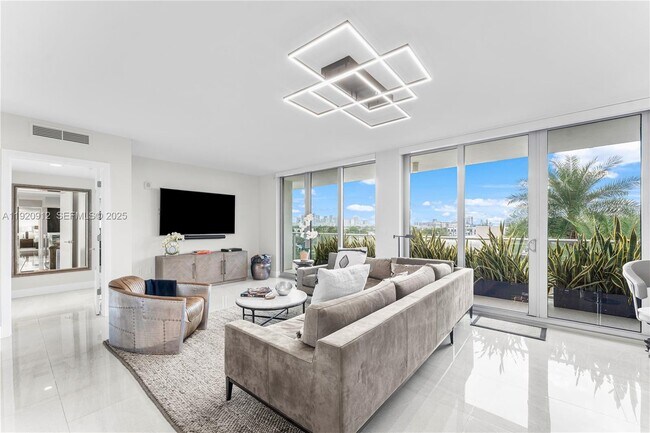 Building Photo - 1180 N Federal Hwy