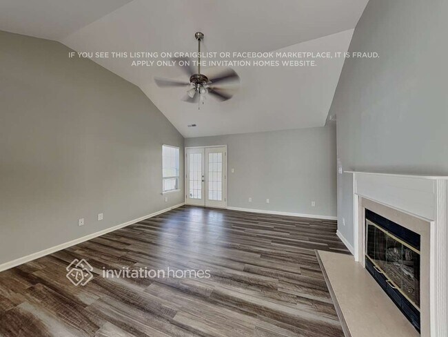 Building Photo - 9821 Stephen Thompson Ln