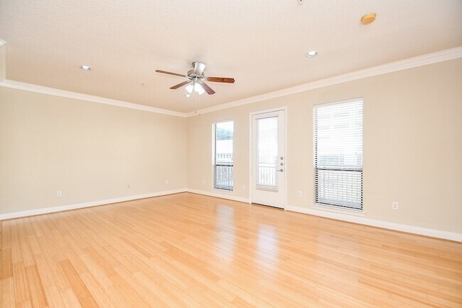 Building Photo - 2299 Lone Star Dr