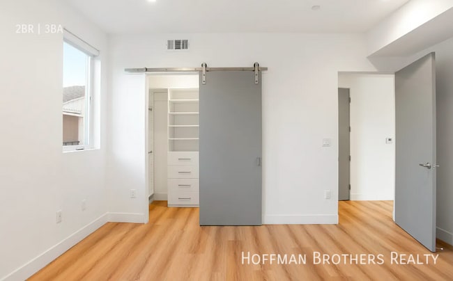 Building Photo - 836 S Shenandoah St