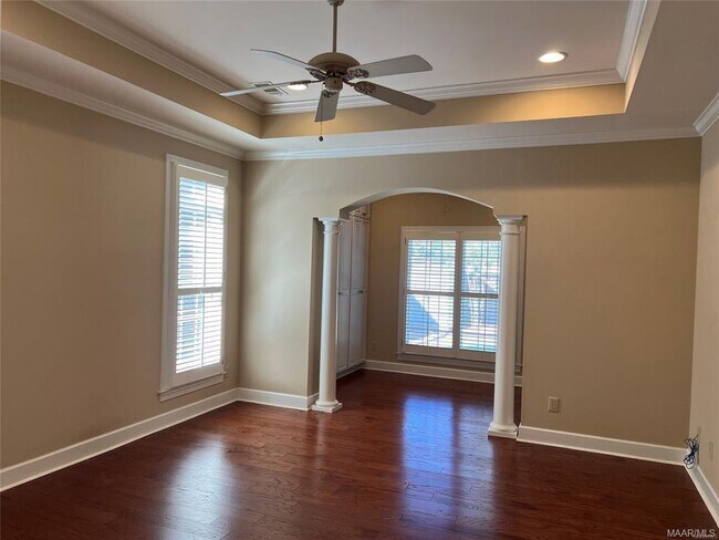 Building Photo - 2230 Wyndgate Dr