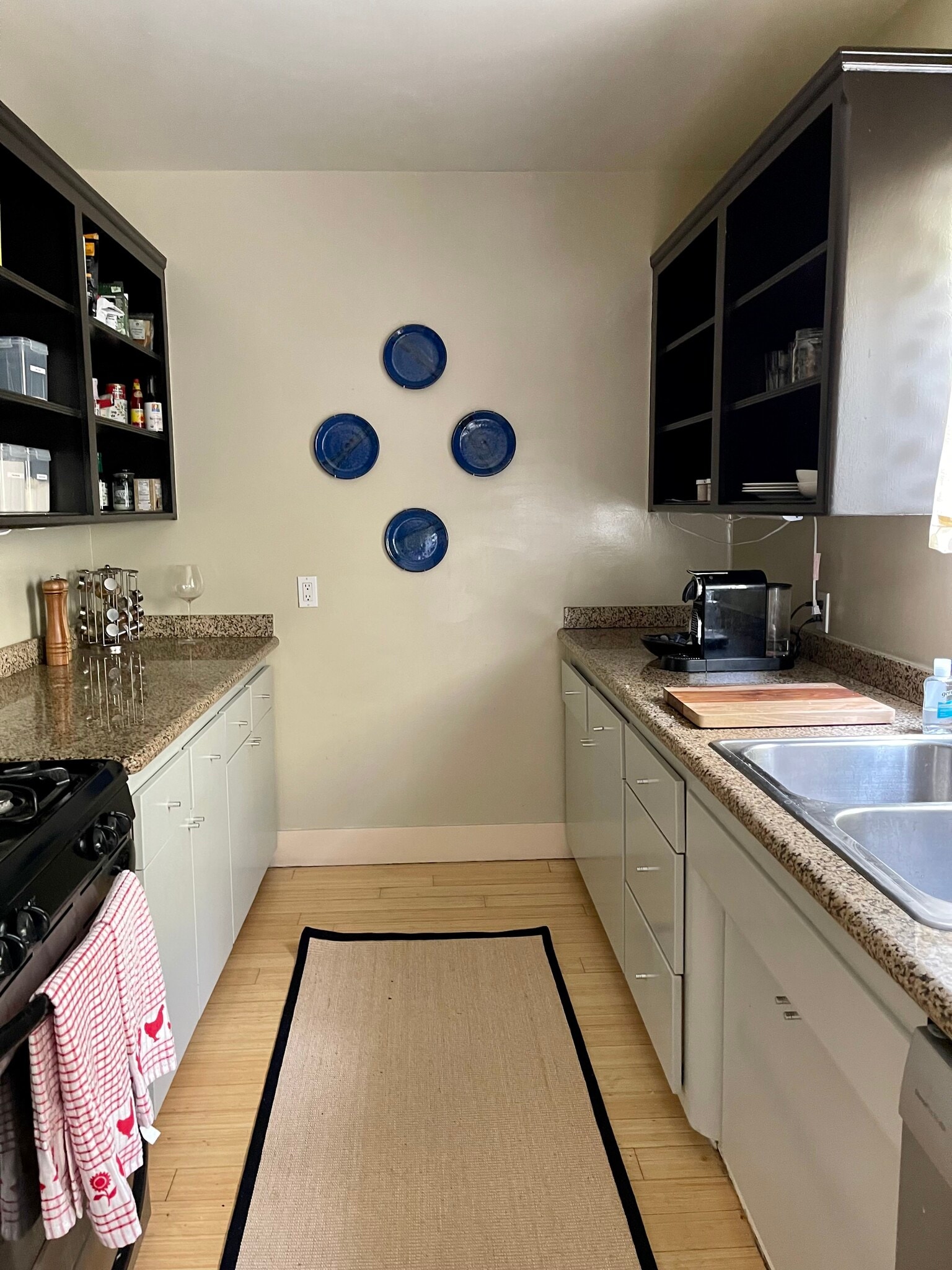 Kitchen - 2325 Kansas Ave