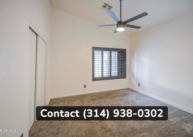 Building Photo - 1750 W Union Hills Dr