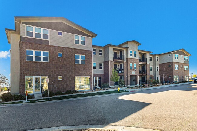 Building Photo - Welcome home to this superbly finished con...