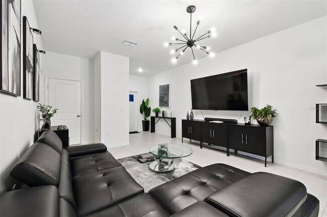 Building Photo - 2513 Sunray Venus Wy