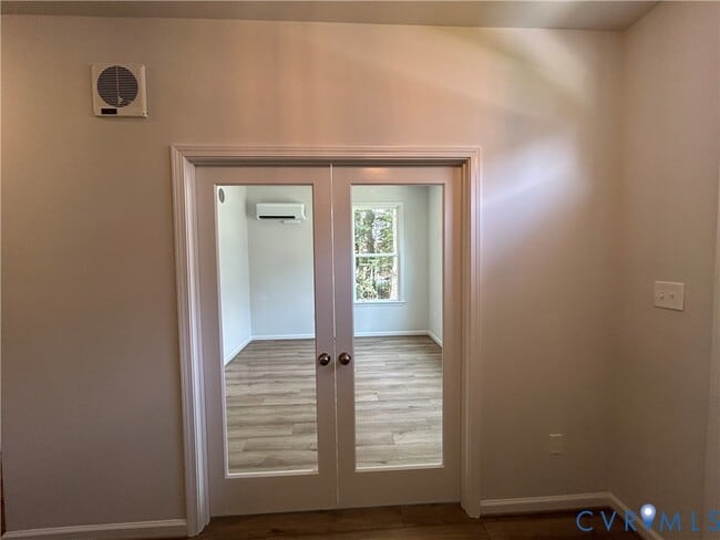 Building Photo - 101 Avenda Ln