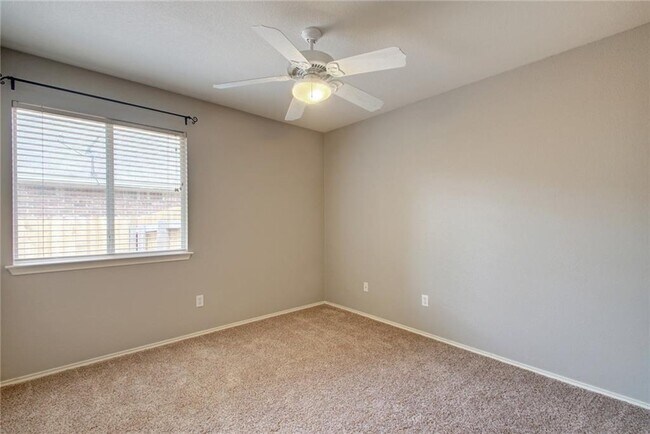 Building Photo - 1415 Coral Cay Ln