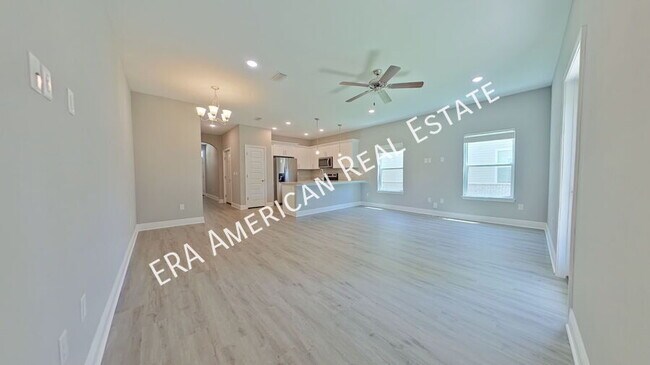 Building Photo - 844 Fairview Dr