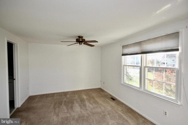 Building Photo - 14405 Black Horse Ct