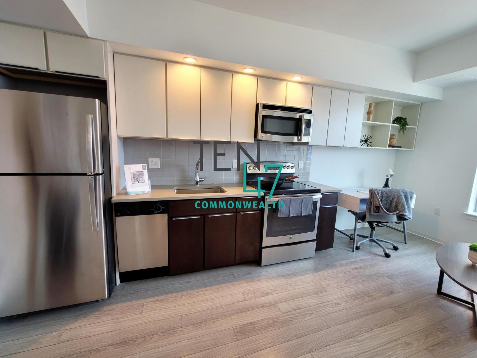 Building Photo - 1047 Commonwealth Ave