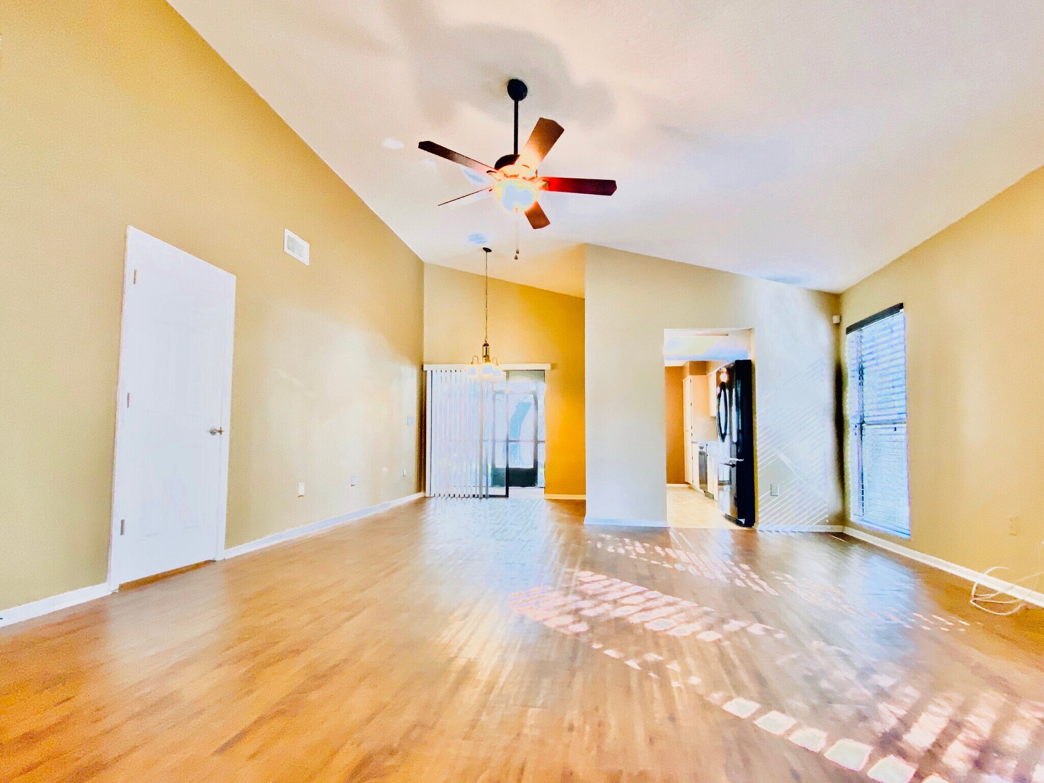 Living &amp; Dinning area - 13903 LAZY OAK DRIVE