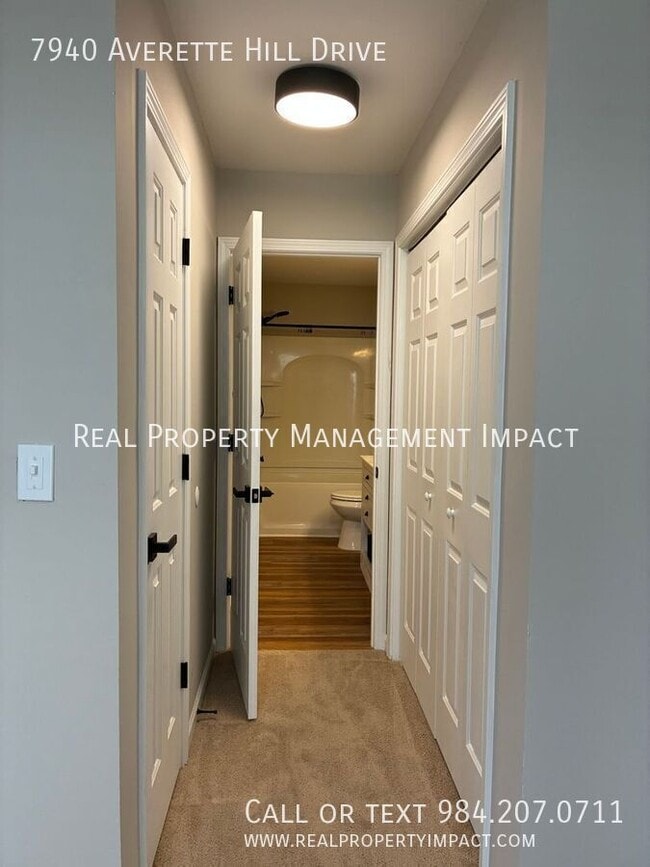 Building Photo - 7940 Averette Hill Dr