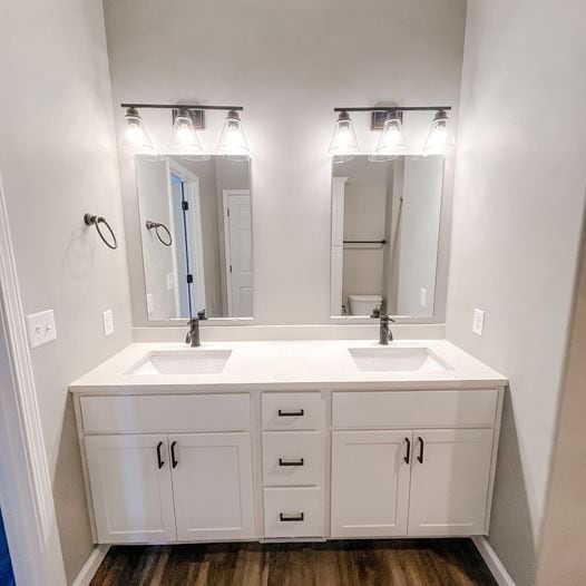 Building Photo - 243 Divide Dr