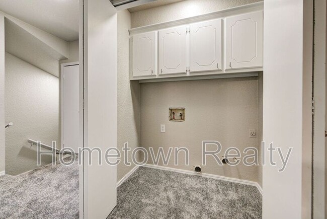 Building Photo - 6460 W Hefner Rd