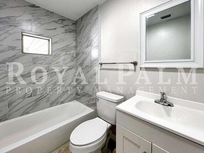 Building Photo - Coastal Comfort Meets Everyday Living — 1BR Home in Bokeelia with 1 Month Free! Apply by Jan. 31st.