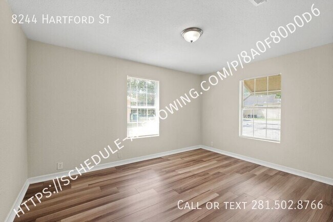 Building Photo - 8244 Hartford St