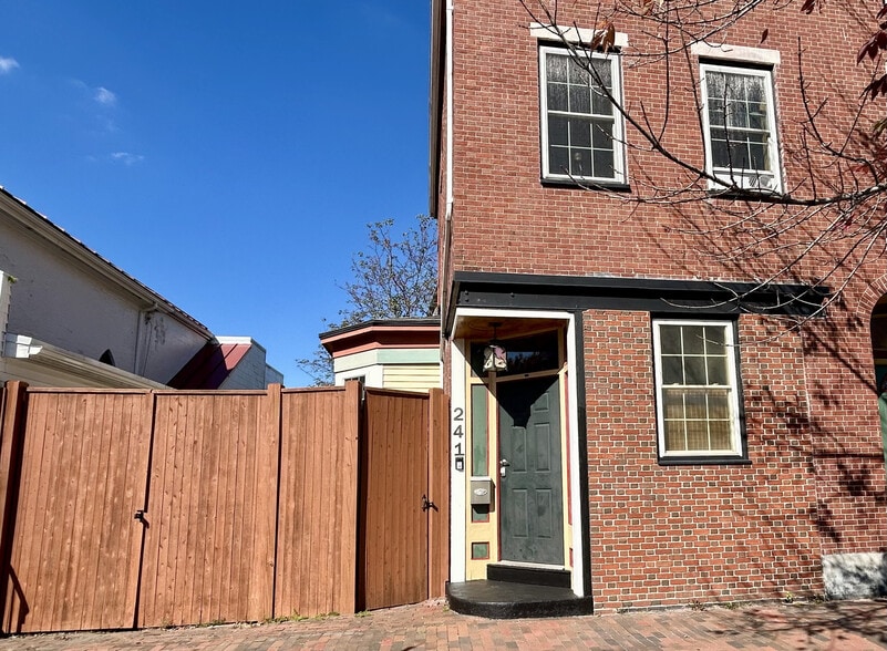 Street View - 241 Cumberland Ave