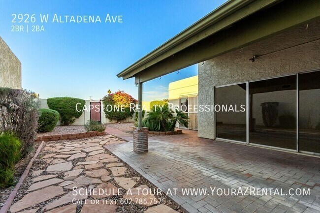 Building Photo - 2926 W Altadena Ave