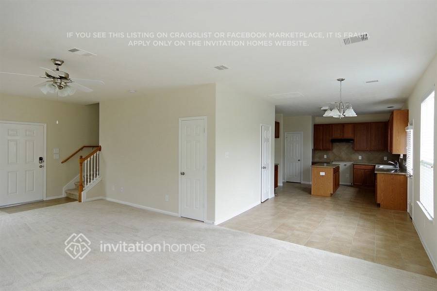 Building Photo - 5806 Le Carpe Plantation Ct