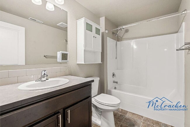 Building Photo - 3451 Durst St