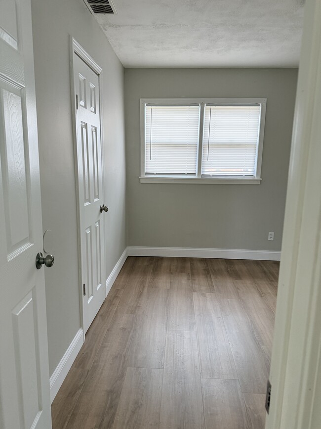 Building Photo - 21576 Audrey Ave