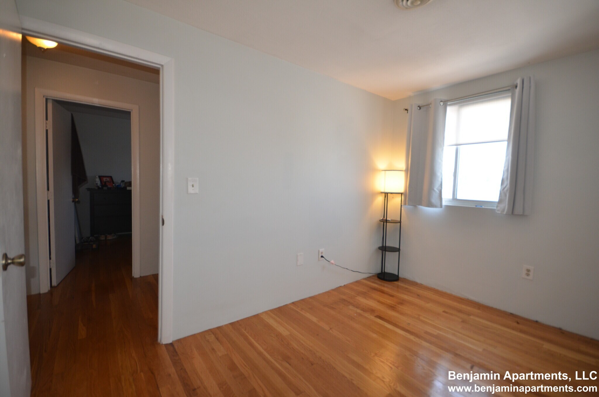 Building Photo - 373 Dorchester St