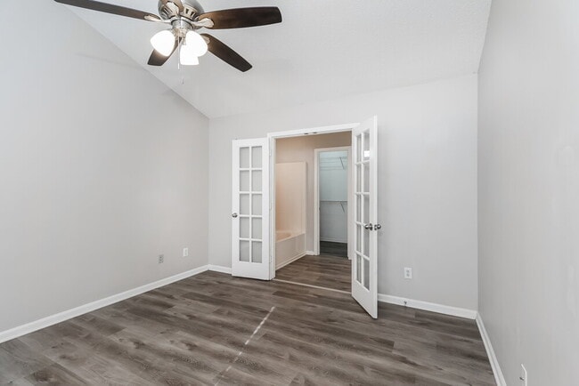 Building Photo - 10509 Brawley Ln