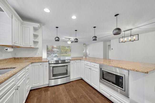 Building Photo - Winter Park Charmer