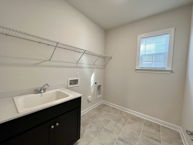 Building Photo - 25017 Westwick Ln