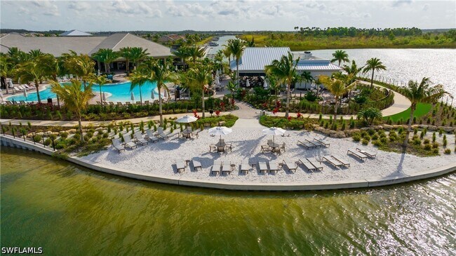 Building Photo - 11801 Venetian Lagoon Dr