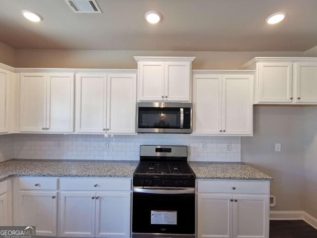 Building Photo - 3576 BRYANT Mdws Cir