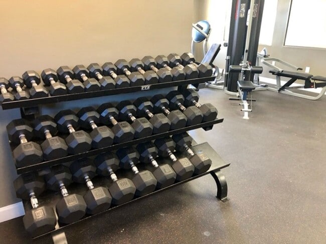 Building Photo - 102-L University Village