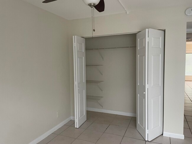 Building Photo - 498 Piedmont K