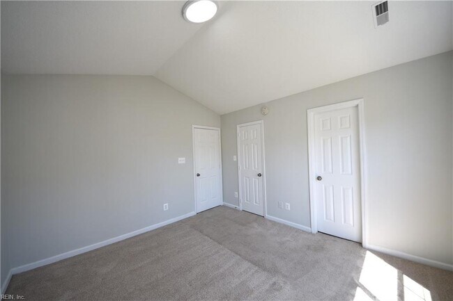 Building Photo - 102 Pelican Cove
